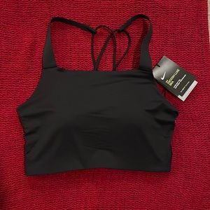 NWT Black Nike Swoosh Luxe Bra w/Dri-Fit Technology